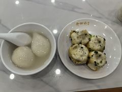 -老西白点心店
