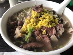 -潮镇老尾牛杂(环城西路店)