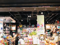 -酷乐潮玩(城西银泰城店)