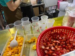 -十二中草莓冰·红豆沙冰屋(十二中店)