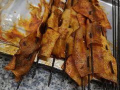 -马克力木手抓炕锅烤羊肉(盐湖一小区店)