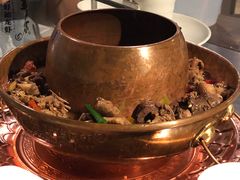 -龙巢盱眙龙虾·牛蛙·烧烤宵夜(八卦岭店)