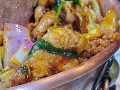 -炉小二铜锅牛蛙•川湘菜(三里屯店)
