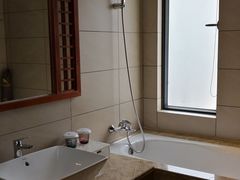 -那琴半岛地质海洋公园