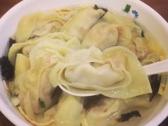 -周素珍湖州大馄饨(直戒坛寺巷店)