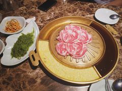 -猪啊牛呀羊啊铜盘烤肉(正大广场店)