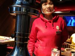 -青瓦炭韩潮烤肉(花园道店)