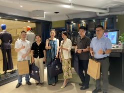 -BRANS PORO布朗斯伯勒西装高级定制·瑞璞西装(金陵店)