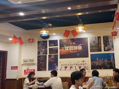 -沈姐万州烤鱼(沙坪坝七中店)