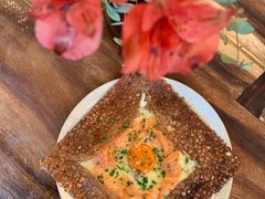 三文鱼可丽饼-RAC BAR(安福路店)