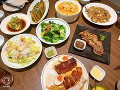-港丽餐厅(正大店)