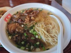 牛腩面-正果忠记云吞濑粉(总店)