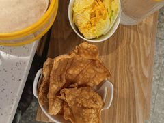 -三人行骨头王火锅(长寿店)