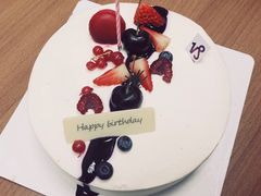 摩羯座软心莓果蛋糕-Pantry's Best派悦坊蛋糕(K11购物艺术中心店)