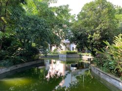 -莲生母婴月子中心(清水河公园店)
