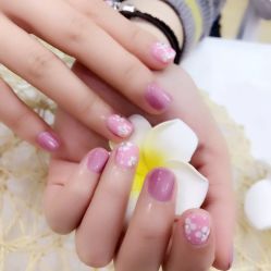 -艾薇美甲美睫