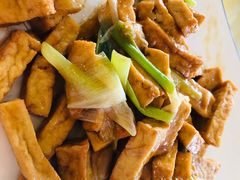 大葱烧豆腐-雪野鱼头大王邢府公老店(雪野湖店)