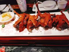 红烧乳鸽-大鸽饭(北京路店)