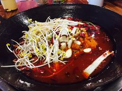 -周幺妹重庆老火锅(银泰城总店)