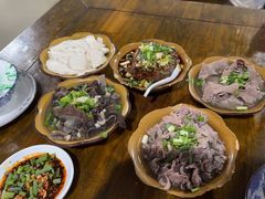 -小杨翘脚牛肉