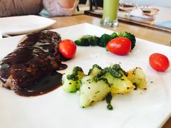 -必胜客(海宁工人路店)