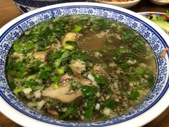 -崇德楼水盆牛羊肉泡馍馆(文艺路店)