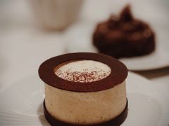 -潮一不贰·法式甜品·生日蛋糕·西式简餐(外滩店)