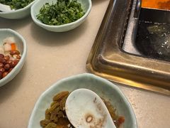 -巴渝瓦肆重庆鲜火锅(宝龙环湖店)