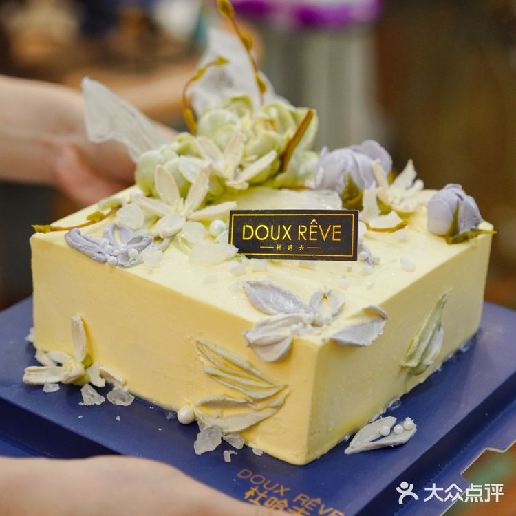 杜哈夫梦幻提拉米苏奶酪裱花蛋糕,打开甜蜜的方式!