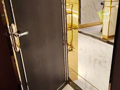 -泽西岛·影院沐足SPA(西大街店)
