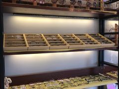 -肆兮眼镜·蔡司·徕卡战略合作店(大坪店)