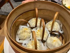 手拆蟹黄小笼包-龍堂蟹黄小笼包(万家丽店)