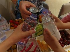 -涨巢·潮玩水疗局