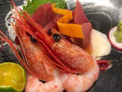 -铭牛烧肉·和牛海鲜自助(高新月牙湖店)