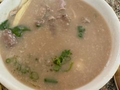 -洲心街道青联村镜记烧肉