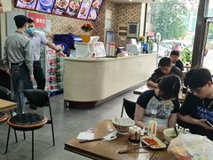 -李先生牛肉面大王(北京站售票厅餐厅)