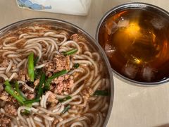 -正宗杨记普洱酸醋米线(总店)
