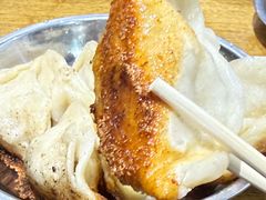 -黄阿姨锅贴大王(万航渡路店)