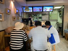 -蒙自源小锅米线(金佰利店)