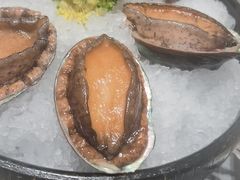 -红鼎豆捞·非遗鲍皇汤火锅(宝丰路店)