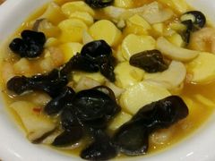 -乌镇那一年小院主题餐厅(甘泉西路店)