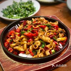 肥肠配什么菜做干锅好吃 GWlmSqcvMvv3C4Q0_C985OJlj6-JONby91SQ2oIBfLxQrkDYcjhmt0p6K-CN4GKZuzFvxlbkWx5uwqY2qcjixFEuLYk00OmSS1IdNpm8K8sG4JN9RIm2mTKcbLtc2o2vfCF2ubeXzk49OsGrXt_KYDCngOyCwZK-s3fqawWswzk.jpg