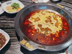 -老船舫·现做活鲜鱼馆(东郊记忆店)