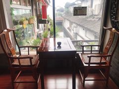 靠窗位-同得兴 Since·1995 传统苏式面馆(十全街店)