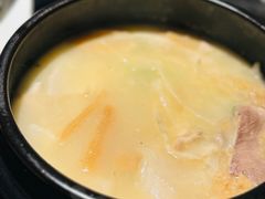 鸡汤鲜笋炖竹荪-金谷仓家庭料理(马泉营店)