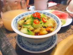 -沪小二炭火蛙锅(淮海中路美食不夜城店)