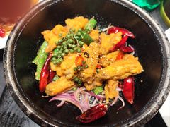 -艳阳天民俗村(公园路店)