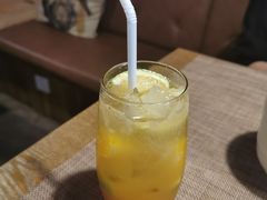 鲜果苏打-静香HOUSE·全时段融合餐厅(七星欢乐颂店)