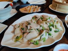 -李泉居