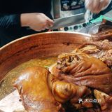 光听名字就会饿的“宁记泰国猪脚饭”